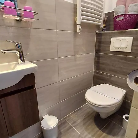 בית נופש Titi Boutique Bük