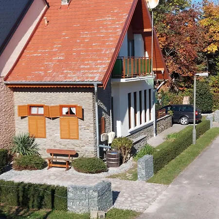 Titi Boutique Holiday home